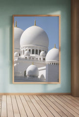 Grandeur in White: Sheikh Zayed Mosque Canvas Art