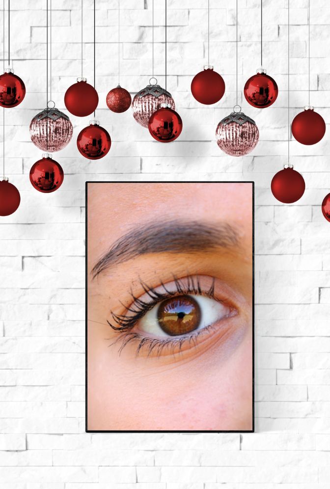 Eyelash Canvas Wall Art: Wink with Style